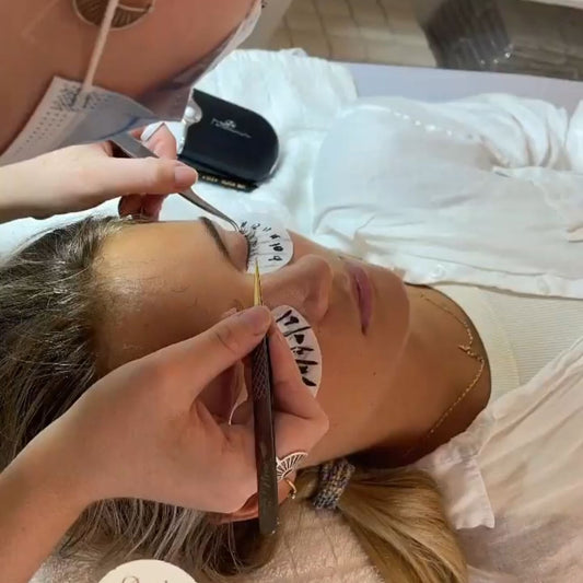 Single eyelash Extensions - fysisk Kursus